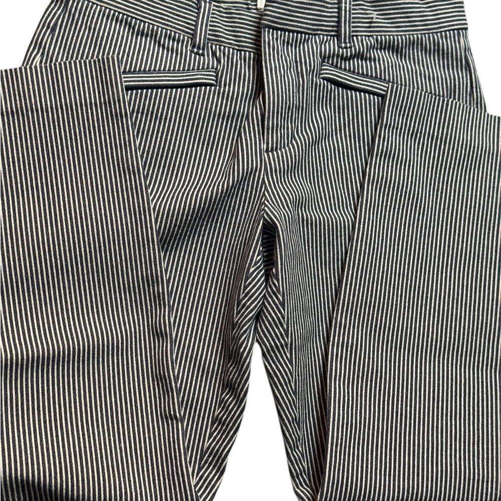 GAP Women's Blue and White Striped Ankle Jeans